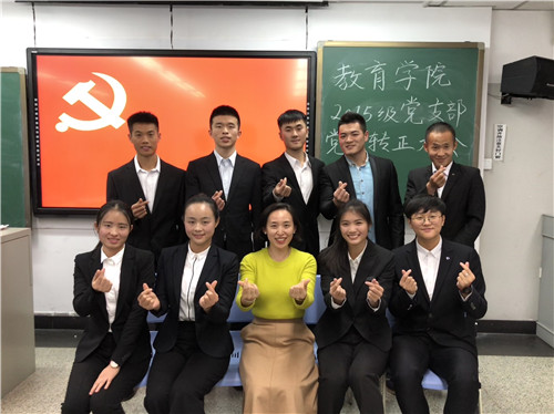 86d8a1af0b564546aaea90fc11adcd91.jpg ed7ac0cffe2353e0cf419366cb688c4_副本.jpg